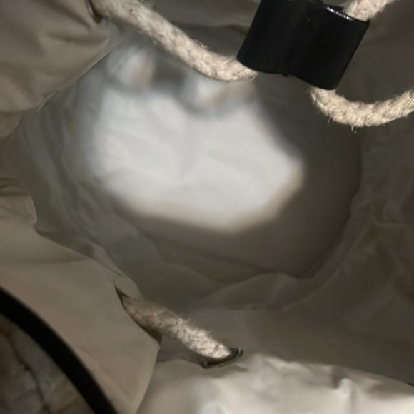 CHANEL Black White Vinyl Small La Pausa Backpack - Picture 4 of 7